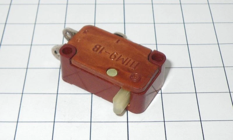 Micro Switch P1M9 for Electrical Circuit Switching