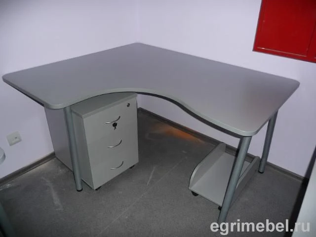 Ergonomic Desk RP-9