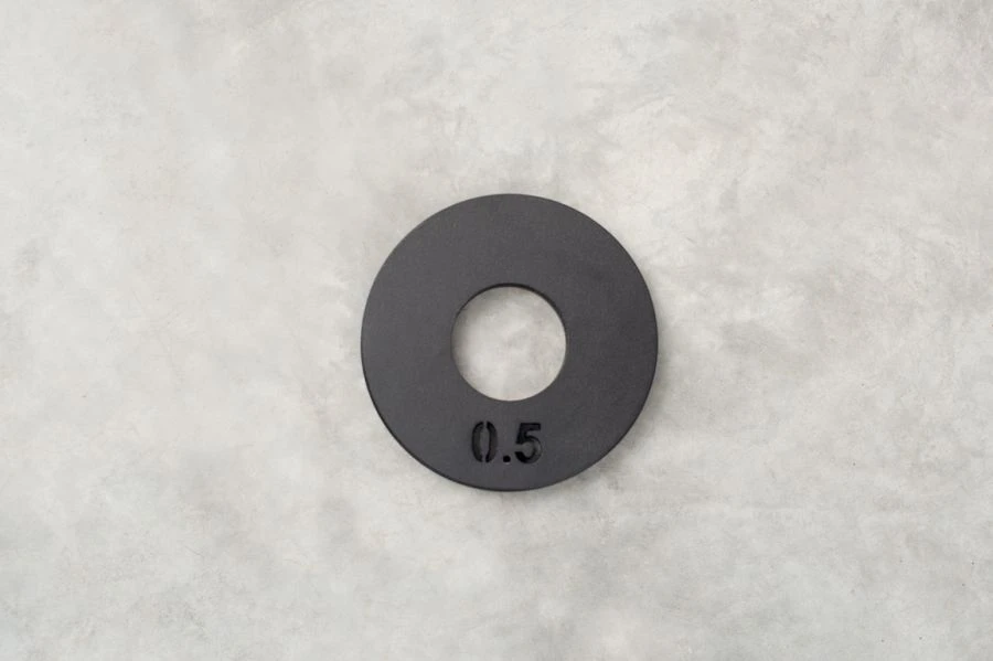 Steel Training Plate 0.5 kg for Weightlifting (Black RAL 9005 M)
