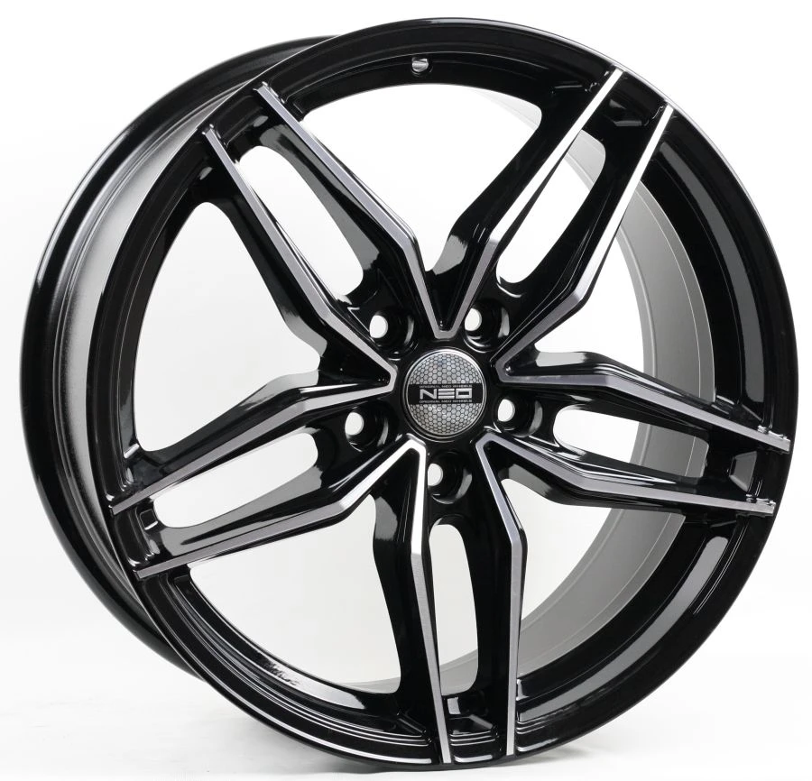 Aluminum Alloy Car Wheel NEO 882 (18x8)