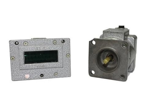 Magnetic Inductive Tachometer TE-4B for Remote RPM Measurement