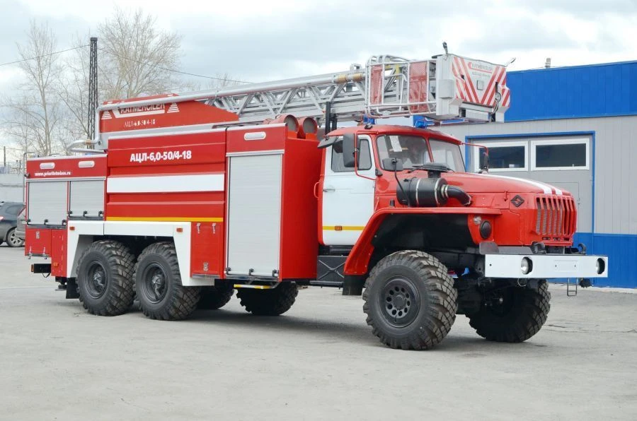 Fire Tank Truck with Ladder ACL-6, Model 58819A