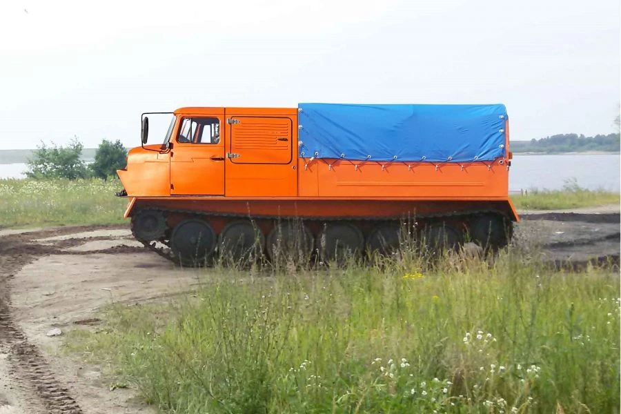 Снегоболотоход гусеничный СТМ-1993.50 "Енисей"