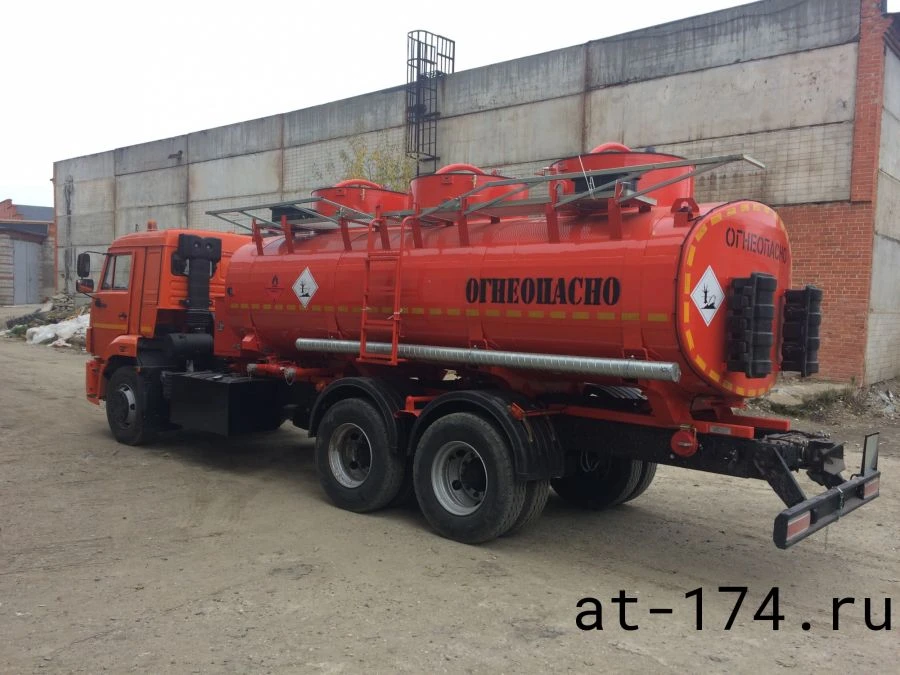 Fuel Dispenser Truck on KAMAZ 65111 Chassis