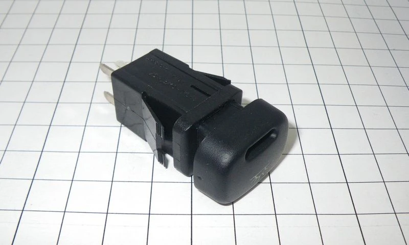 Electrical Circuit Switch for Vehicles 758.37.10
