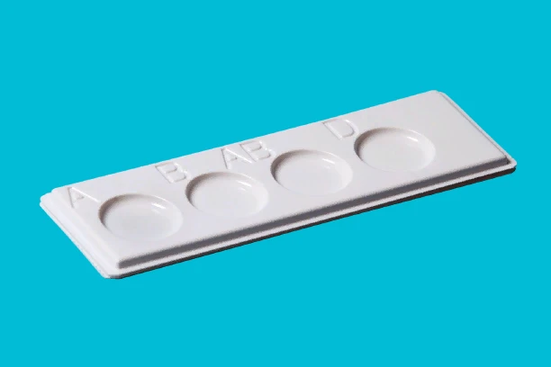 Disposable Immunological Polymer Blood Typing Plate with 4 Wells (White) M-02