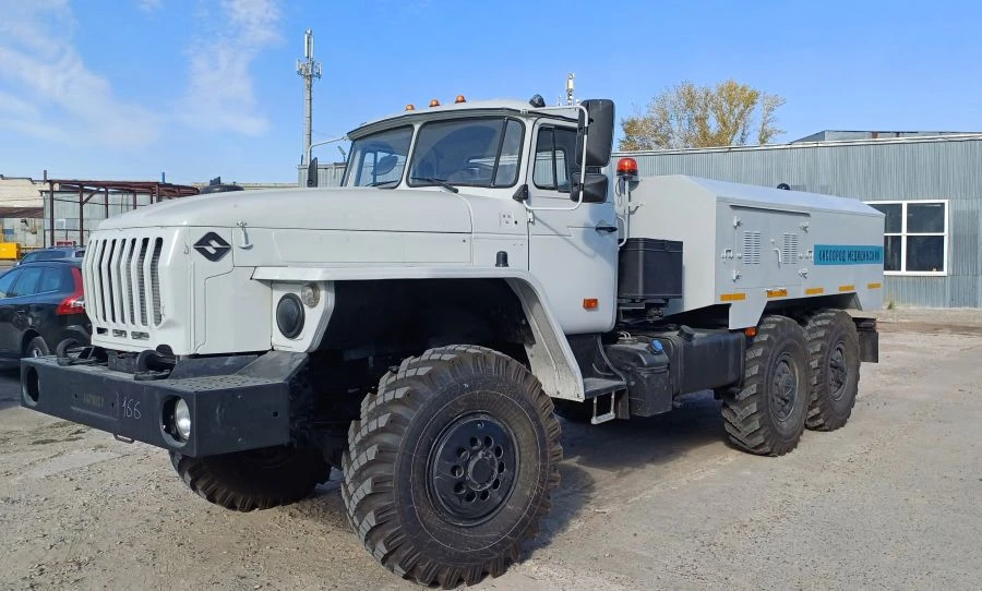Унифицированная газозарядная станция УГЗС.М-А-002, на базе шасси Урал-4320