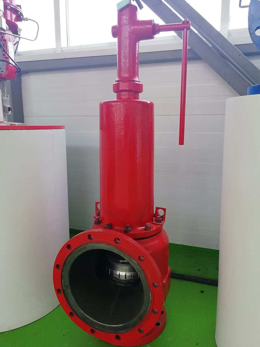 صمام الأمان لخطوط أنابيب النفط PPKR-200/300-1.6