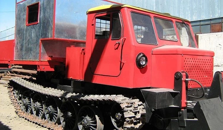 Crawler Tractor TSN-4-GP for Cargo and Passenger Services