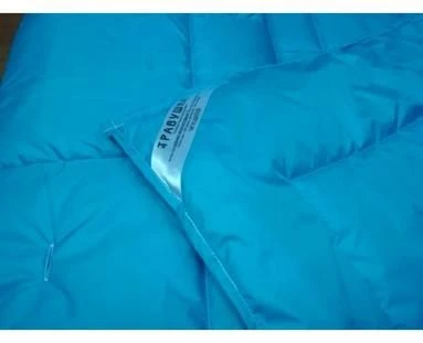 Waterproof Two-Sided Blanket 200x140 cm