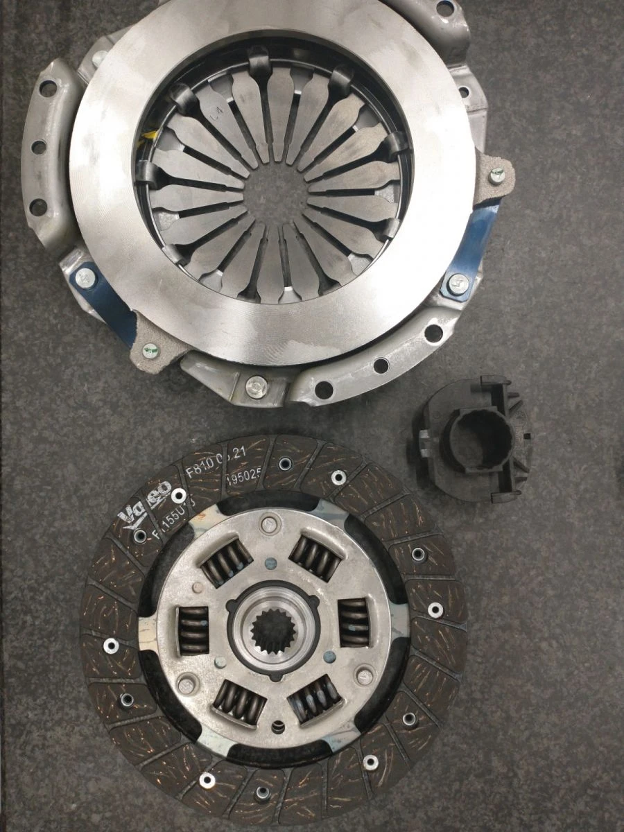 Automotive Clutch Assembly for Vehicles - Code 826542
