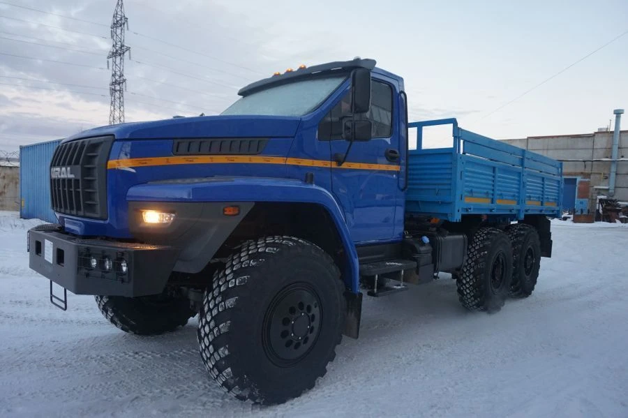Special Cargo Truck on Ural 4320 Chassis - Model 5849DA