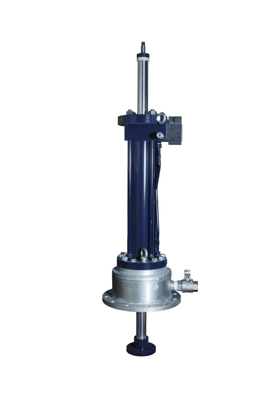 Internal Plug Insertion Mechanism for Pressure Pipeline Fittings