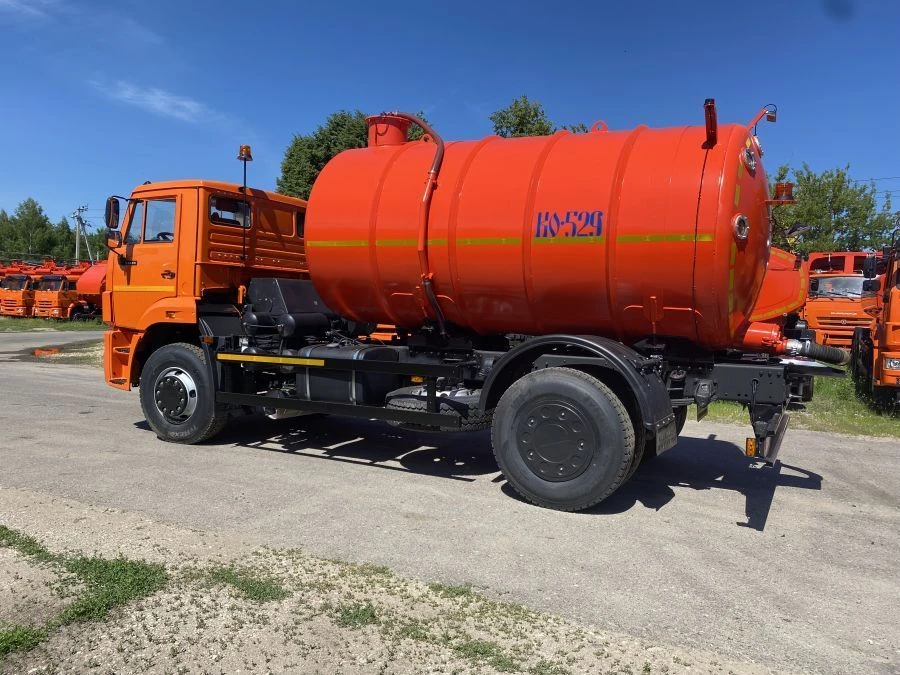 KO-529-14真空垃圾清理车