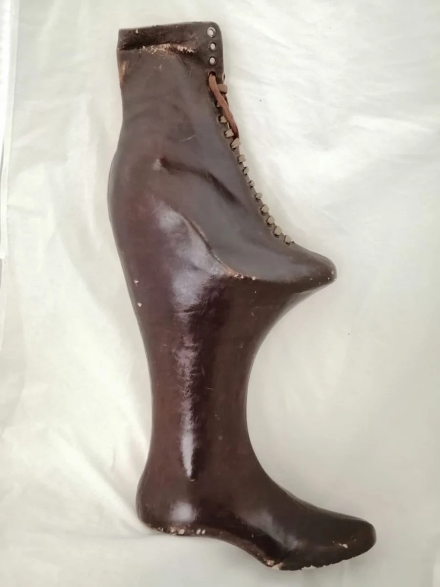 Custom Orthopedic Footwear for Amputees - Double Track Insole