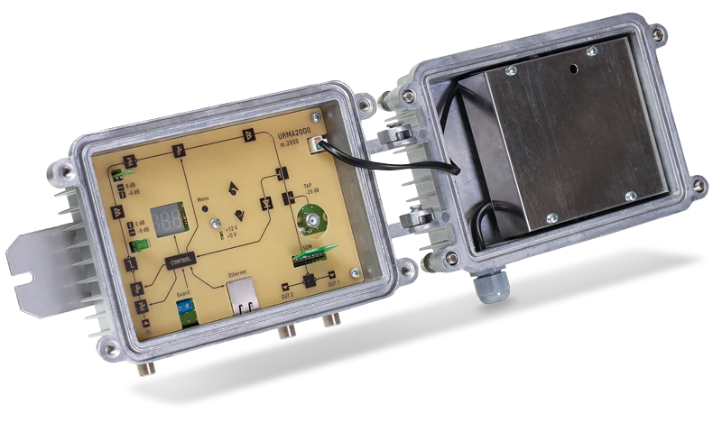 Yurma 2000 Wideband Amplifier Model 2000