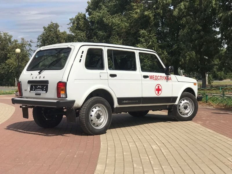 LADA 4x4特种客车
