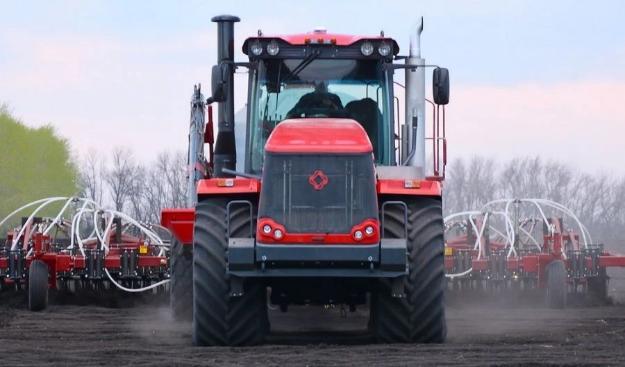 KIROVETS K-744R2 Premium Tractor OM460LA E3A/5