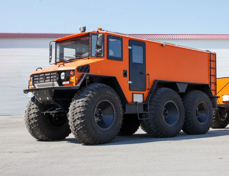 Arctic All-Terrain Vehicle 6x6 Low-Pressure Tires Model 02.002A