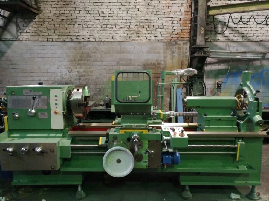 Precision Lathe Machine 16Р40П-1 for Turning and Thread Cutting