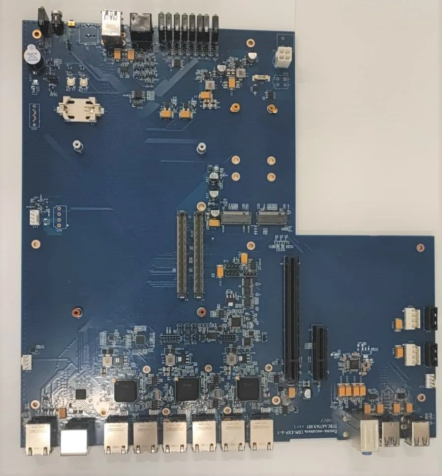 COM-EXP-6-1 Carrier Board for Automated Control Systems