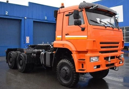 Heavy-Duty Tractor Truck for Semi-Trailers 6511K3
