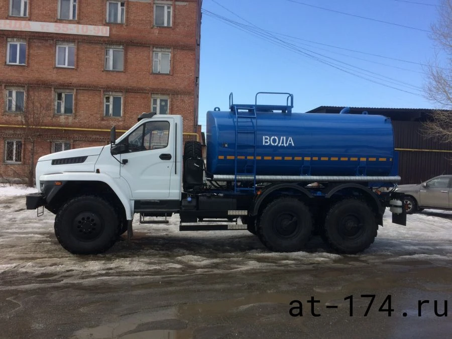 Автоцистерна для перевозки пищевых жидкостей (АЦПТ) на шасси Урал NEXT