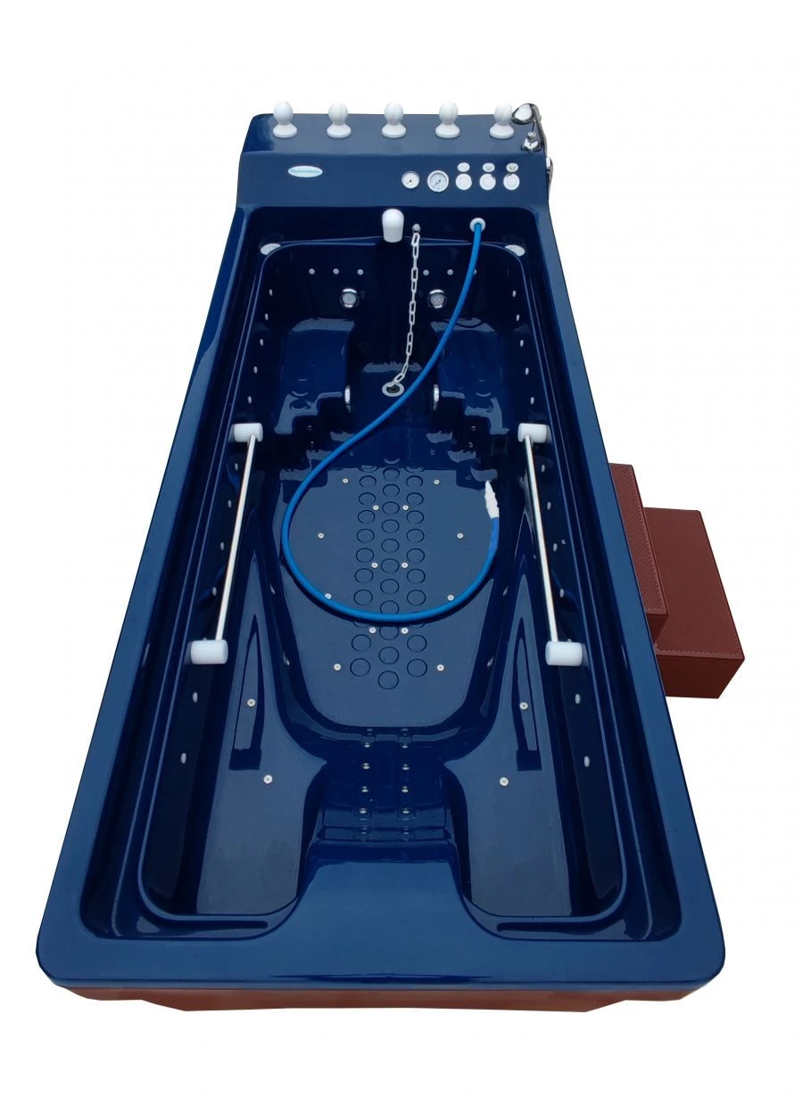 Golfstream Hydrotherapy Bathtub with Aeromassage, Model PDM/A18/CX