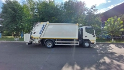 Mechanized Garbage Truck - Model: Мусоровоз