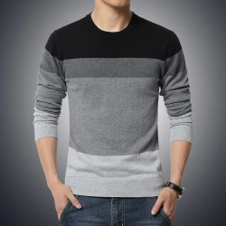 Men's Sweater in Custom Styles and Sizes Made from Blended Yarn