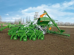 Universal High-Performance Pneumatic Seeder DMC 9000 Super with Traverse