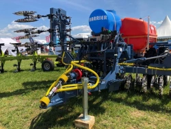 Field Injector for Root Feeding with Liquid Fertilizers IP-12-K1 "HARRIER