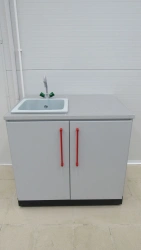 Delta Series MT Laboratory Washing Table