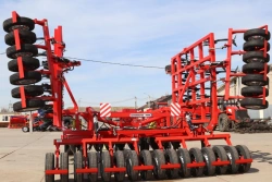 Combimaster-9000 Disc Cultivator for Soil Preparation