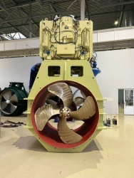 Steering Device with Reversible Electric Drive PU200F