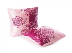 Decorative Pillowcases from Knit Fabrics