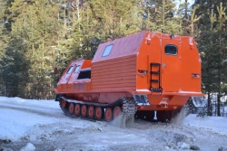 Multi-Purpose Snow and Marsh Vehicle KTM-11G