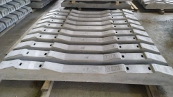 Type I Concrete Sleeper for Independent Rail Fastening with Threaded Rail Attachment" (Subtype Sh1)