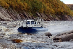 Amphibious Hovercraft A5 for Year-Round Transport of 5 People or 400 kg Cargo