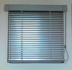 Horizontal Skylight Blinds - Amigo Model