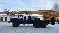 APT-30 Hydraulic Lift on URAL 4320-1951 Chassis