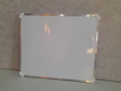 Magnetic Whiteboard for Visual Demonstration