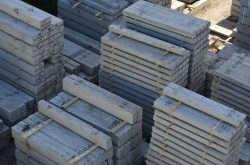 Load-Bearing Structural Element for Door and Window Openings 1PB10-1