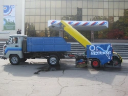 Multifunctional Combined Machine MКМ-1904-06 "Chistik" with Attachments