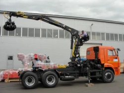 Heavy-Duty Tractor Truck with Crane (VM10L74M; KMU-150, KMU-150 Non-Rotating Platform, KMU-150 Rotating Platform)