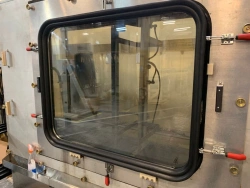 Wide Fixed Window for Railway Cars Model FKGП 563.04.00.000