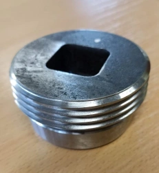 Section Connector Plug-Bolt for Casing Pipes 620-1300