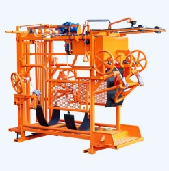 Veterinary Handling Machine for Cattle - Safe Hoof Restraint Standard 1