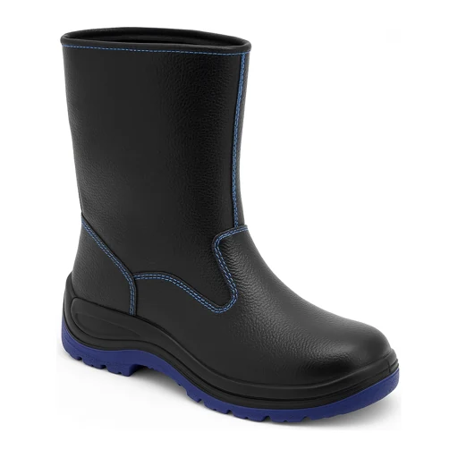Protective footwear and overshoes