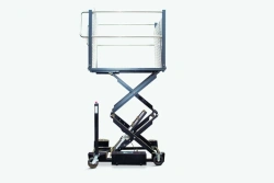 Mobile Lifting Platform for Disabled Individuals Q-lift Mobile